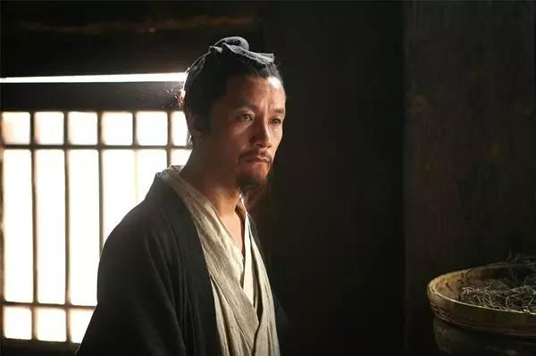 He is a microblogging 'lie gun' the most powerful actor, but we ignored his God acting
