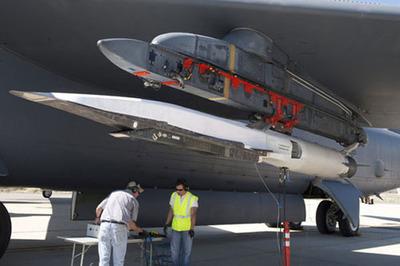 US intercontinental missile shot one week two: Do not be afraid to appease China Japan
